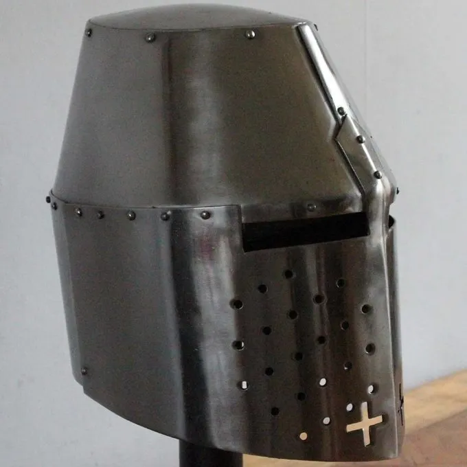 Deepeeka Great Helmet (Sir Richard Pembridge), 2 Mm