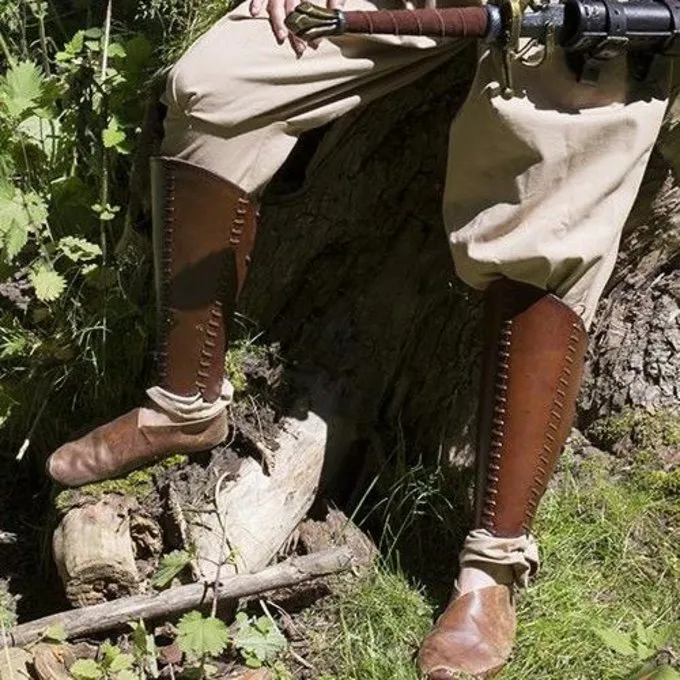 Epic Armoury Greaves Squire, Brown, Pair