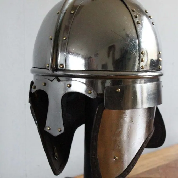 Deepeeka Laat-Romeinse Cavaleriehelm, Concesti - Afbeelding 6