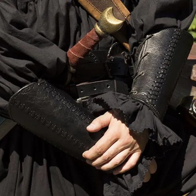 Epic Armoury Leren Armbeschermers Battle, Paar, Zwart